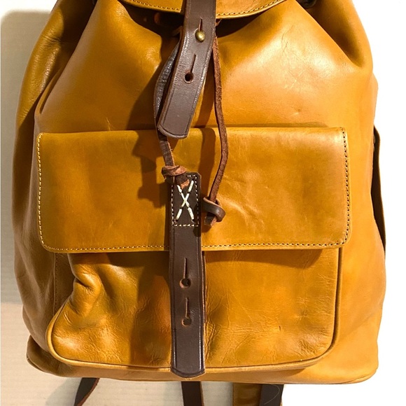 Leaders Brown leather backpack - Picture 4 of 11